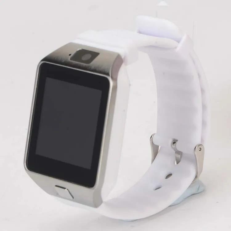 SMARTWATCH SAT IN CAMERA